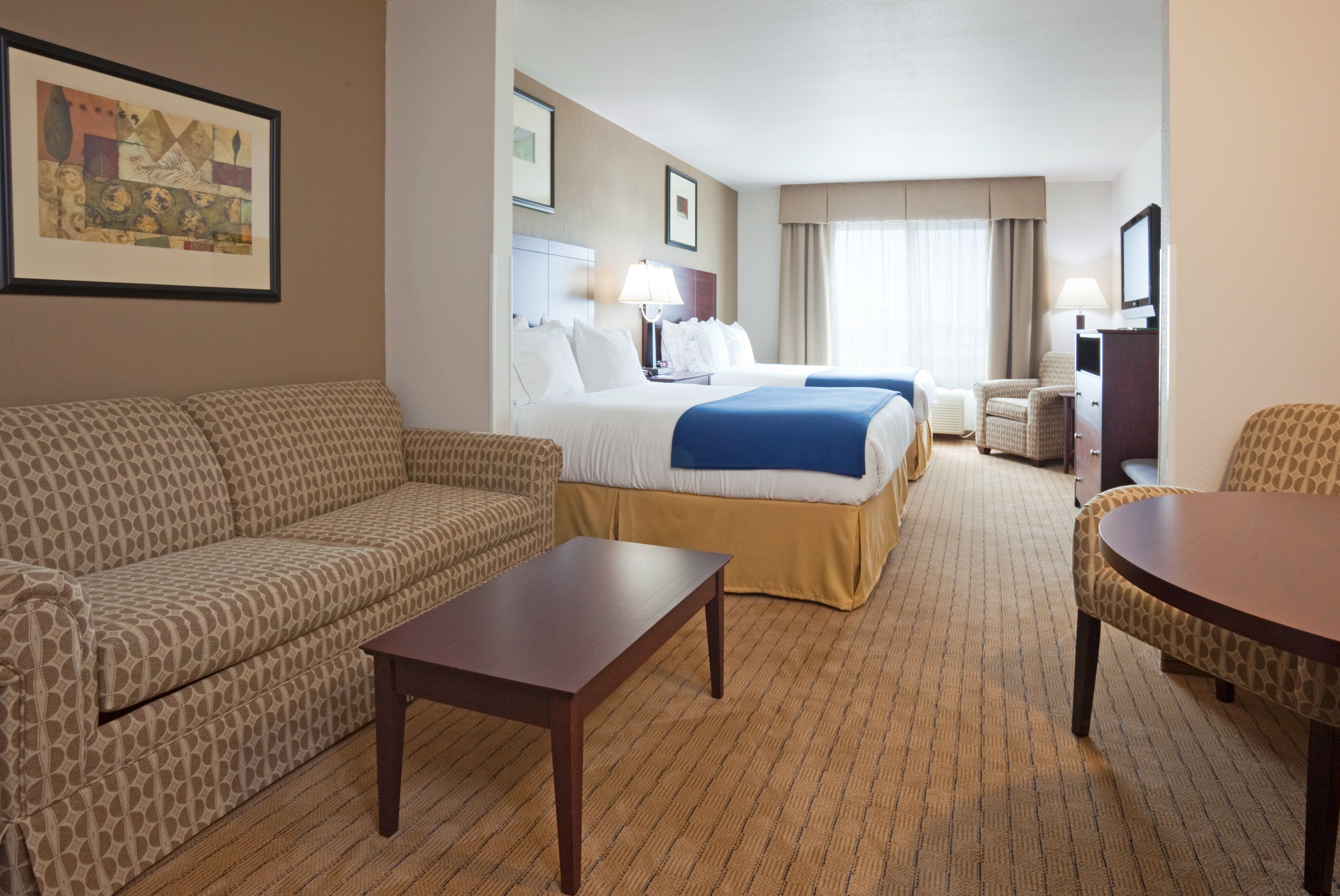 holiday inn express and suites antigo by ihg