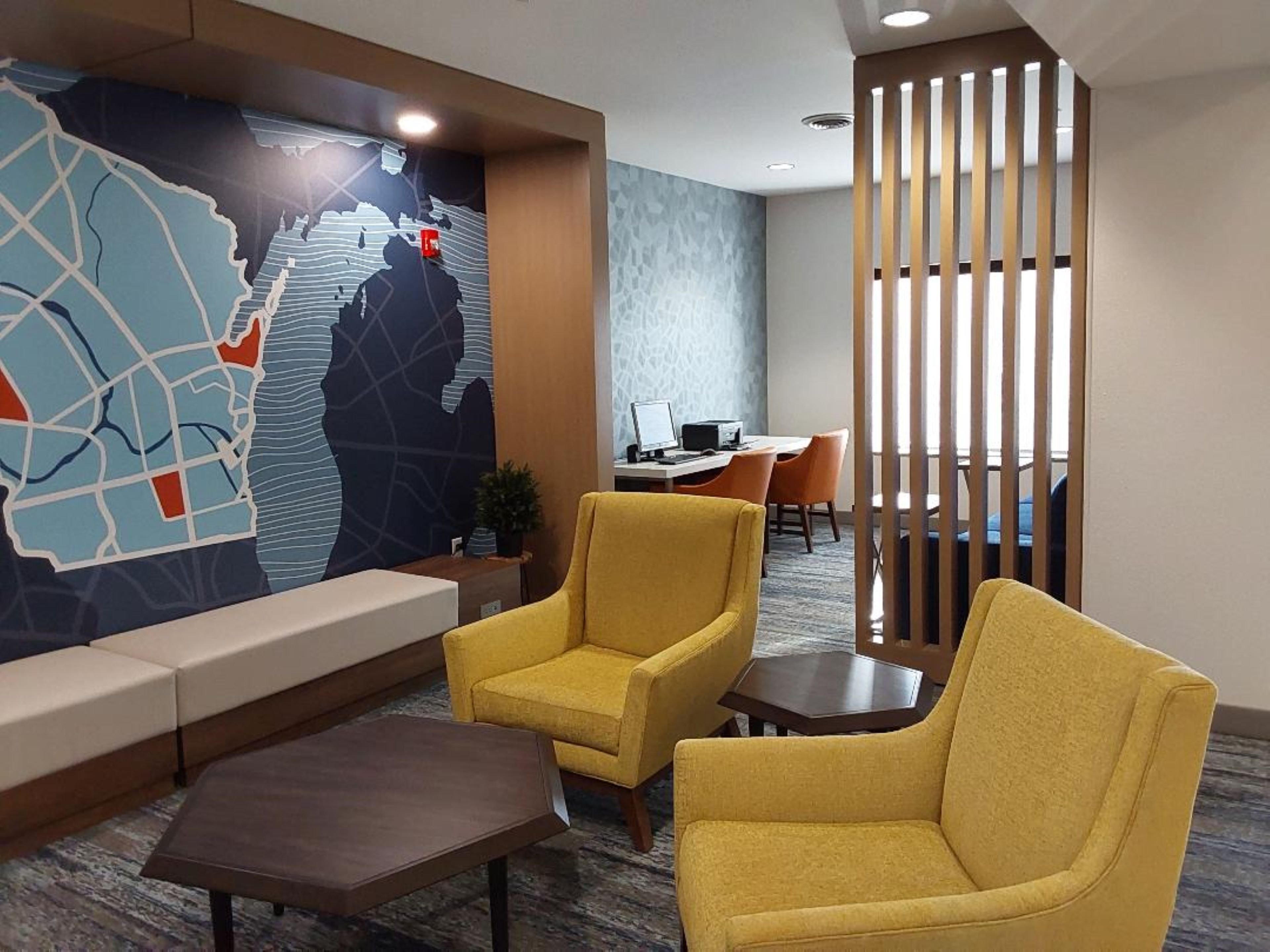 holiday inn express and suites antigo by ihg