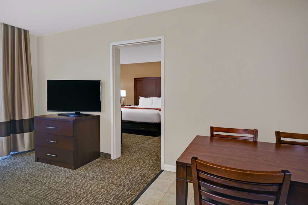 comfort inn and suites wilton