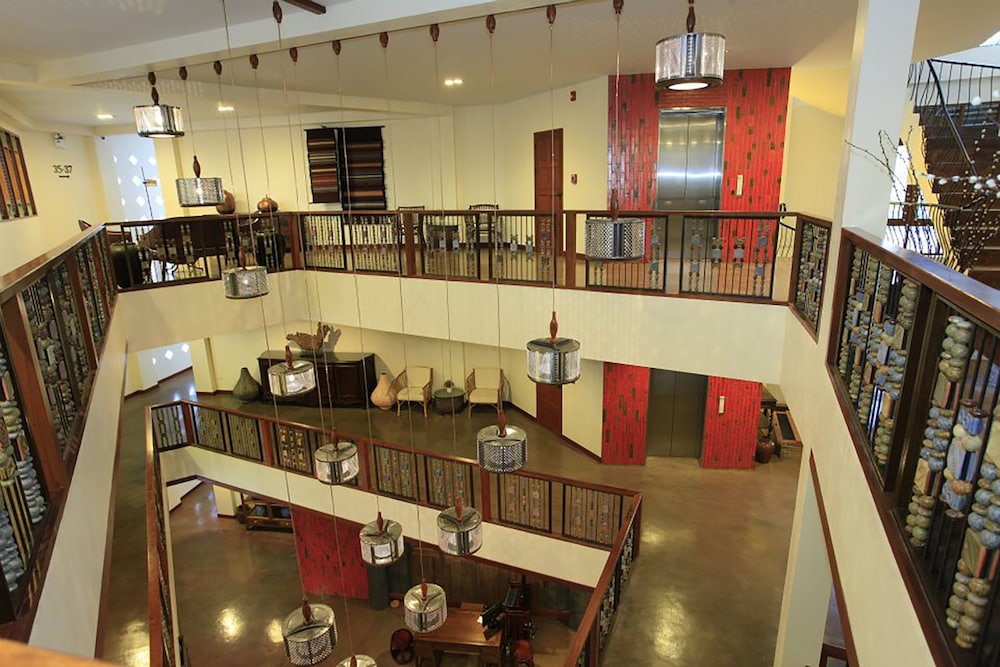 vc suanpaak hotel and serviced apartments