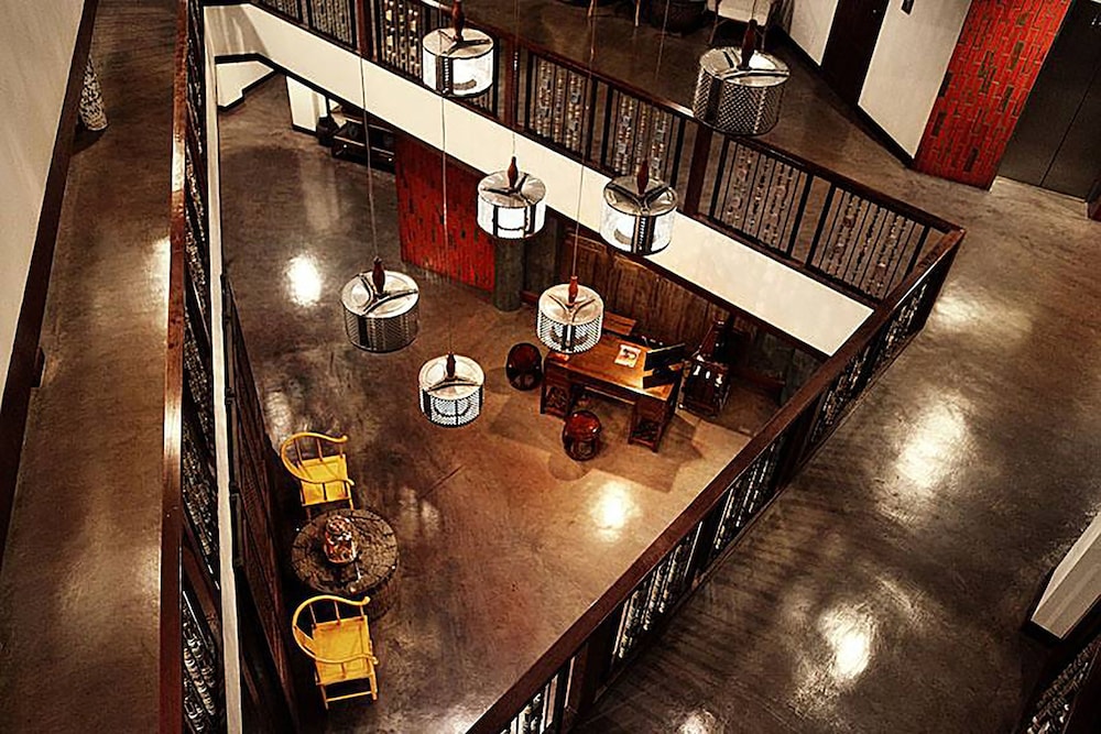 vc suanpaak hotel and serviced apartments