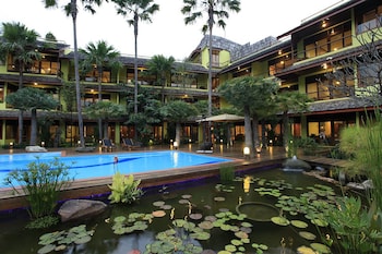 vc suanpaak hotel and serviced apartments