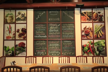 vc suanpaak hotel and serviced apartments