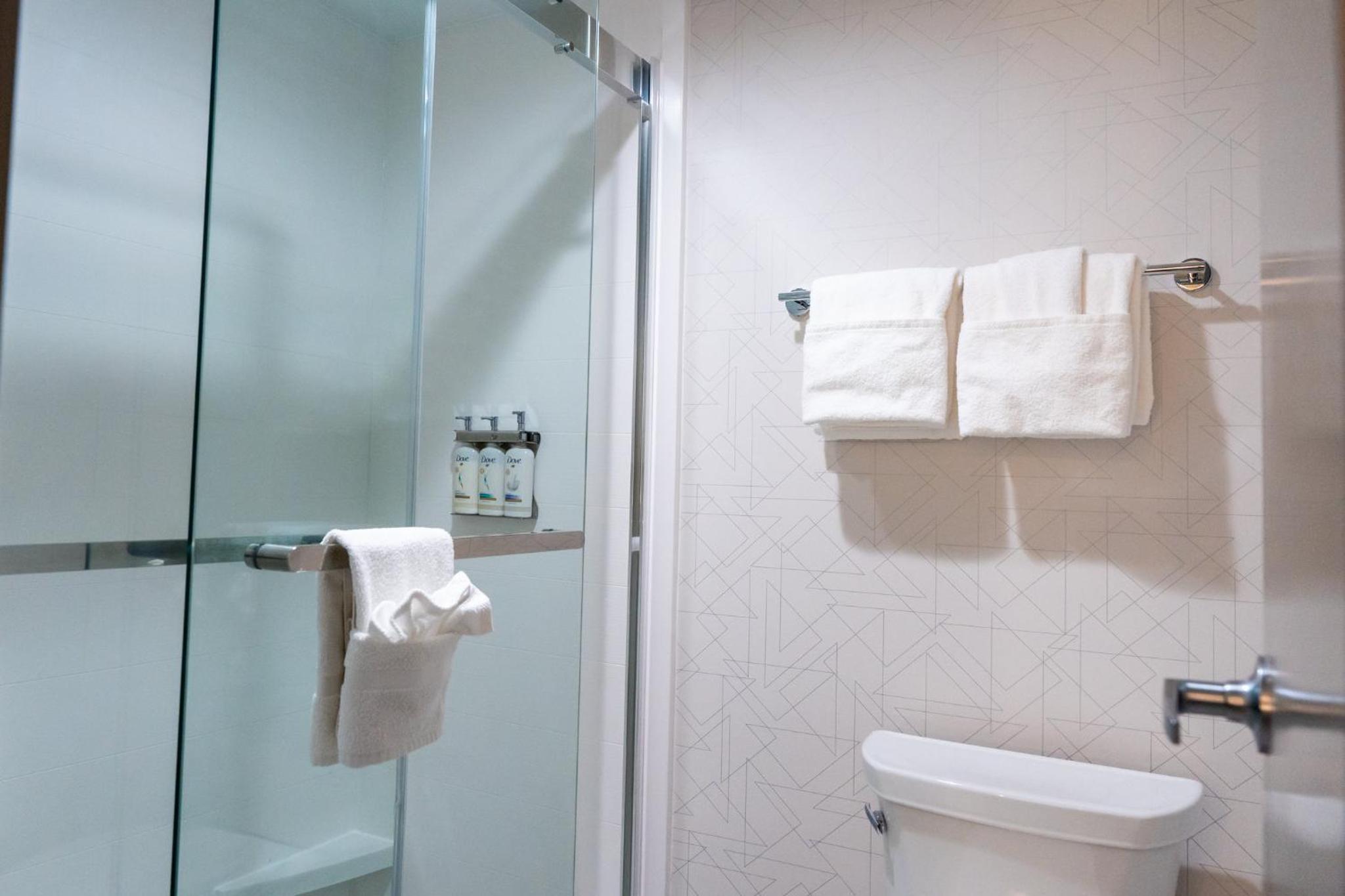 holiday inn express frazer malvern by ihg