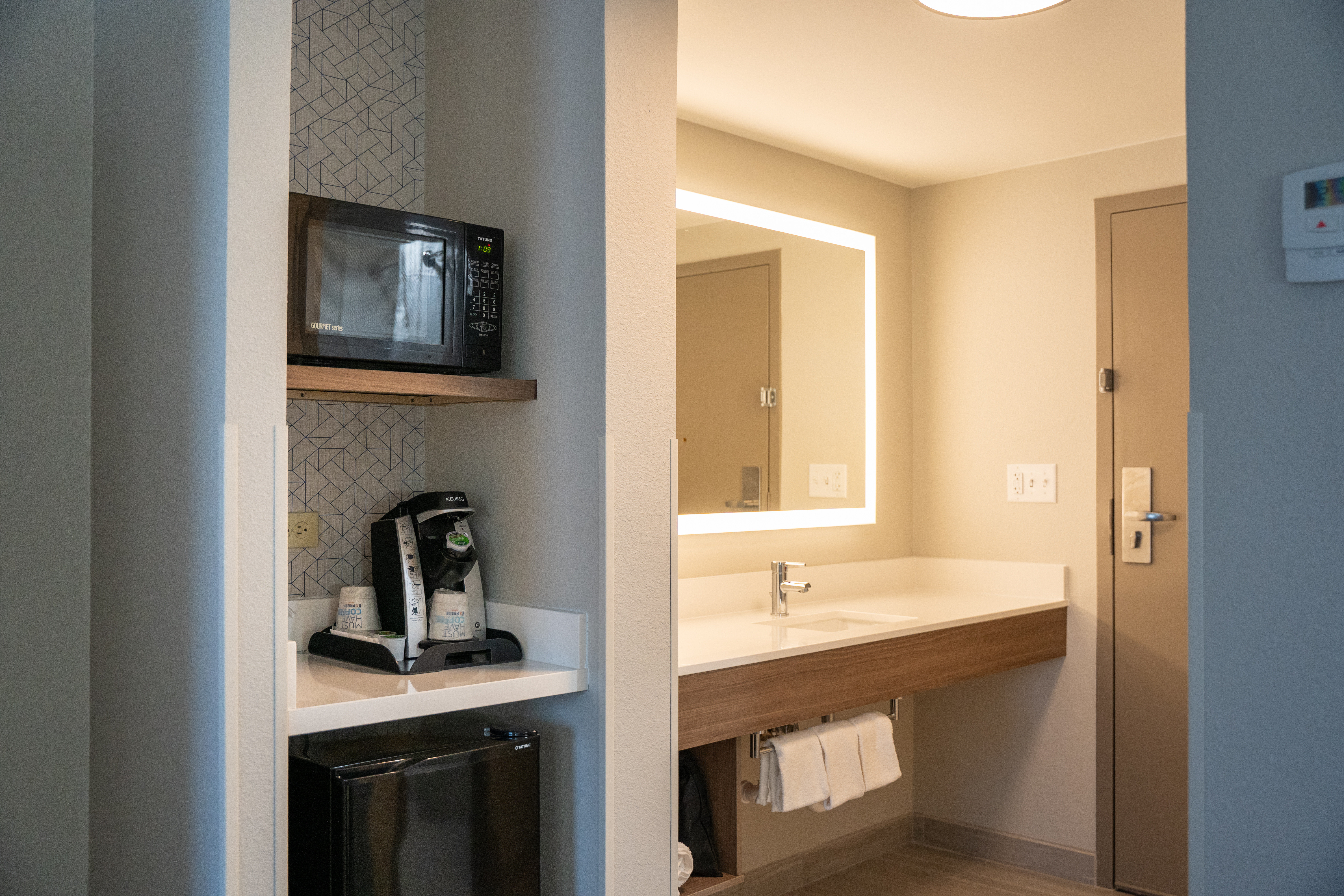 holiday inn express frazer malvern by ihg