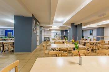 aando dortmund hauptbahnhof hostel