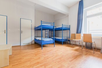 aando dortmund hauptbahnhof hostel