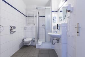 aando aachen hauptbahnhof hostel
