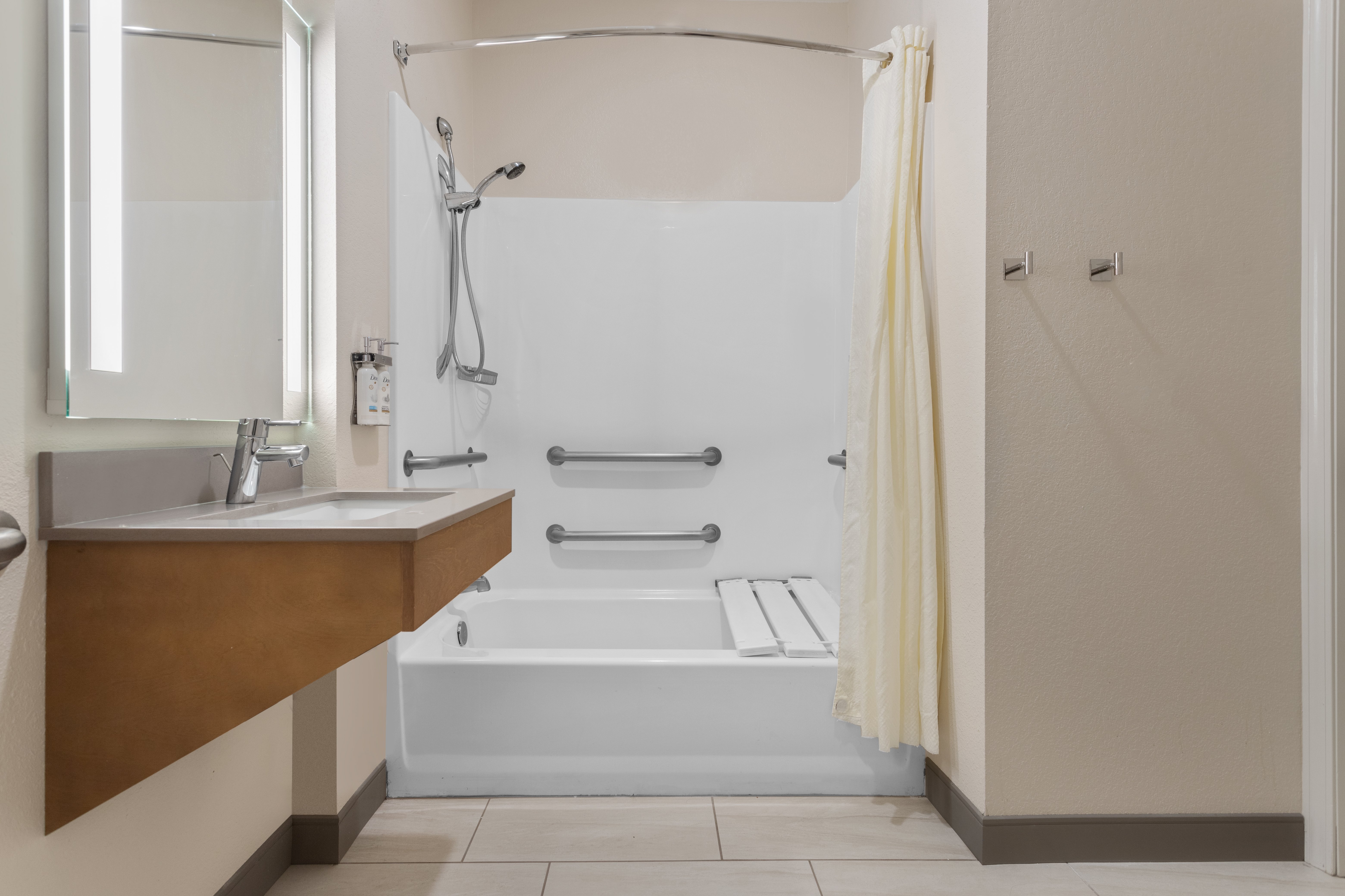 candlewood suites la crosse n by ihg