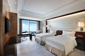 crowne plaza nanchang riverside by ihg