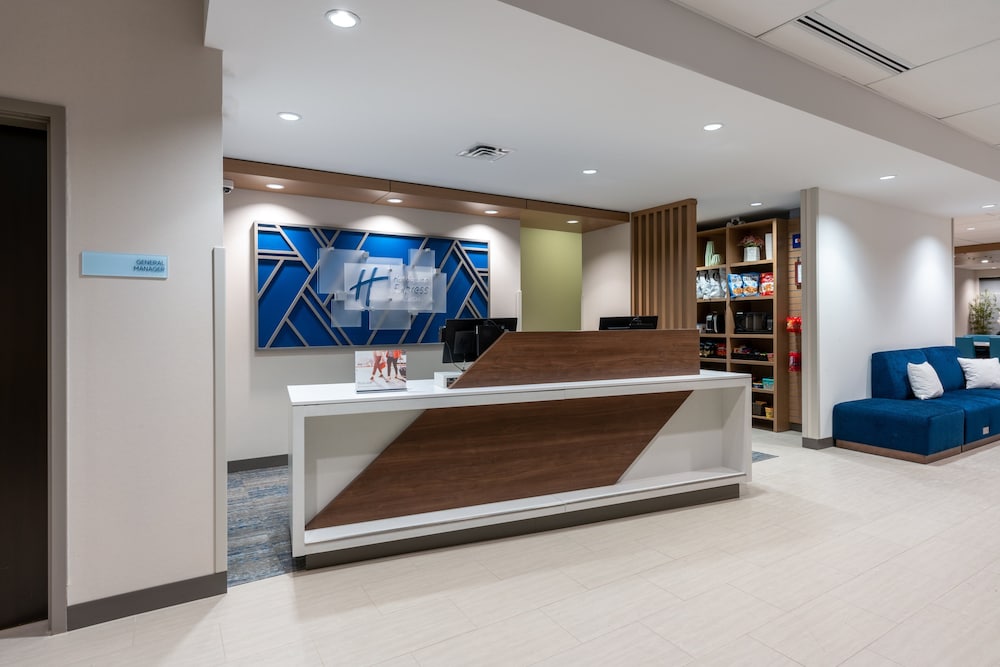 holiday inn express and suites vaughan southwest by ihg