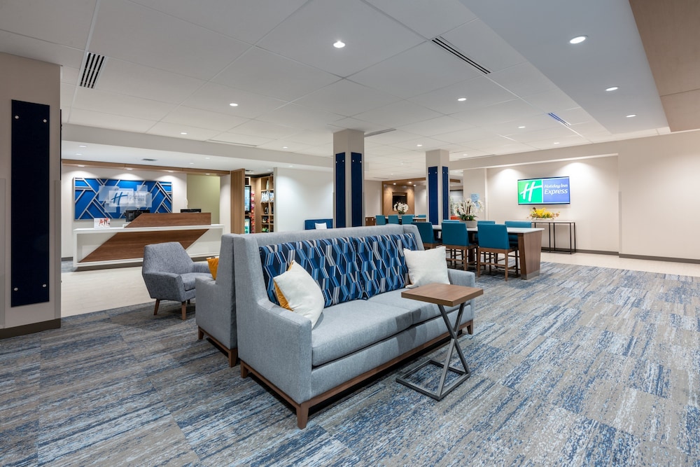 holiday inn express and suites vaughan southwest by ihg