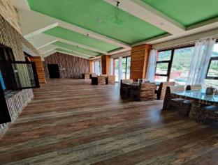 The Loyal Residency,Dehwatoo, Pahalgam, Anantnag Jammu And Kashmir 192126,3 star