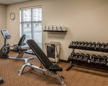 sleep inn and suites bismarck i 94