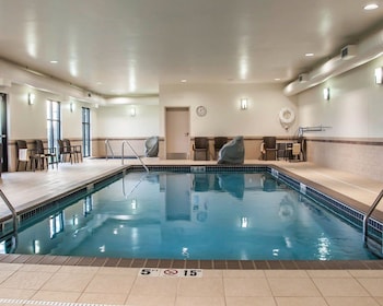 sleep inn and suites bismarck i 94