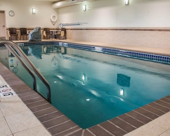 sleep inn and suites bismarck i 94