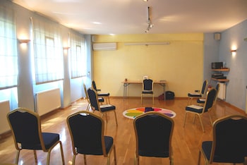 harmony hotel apartments