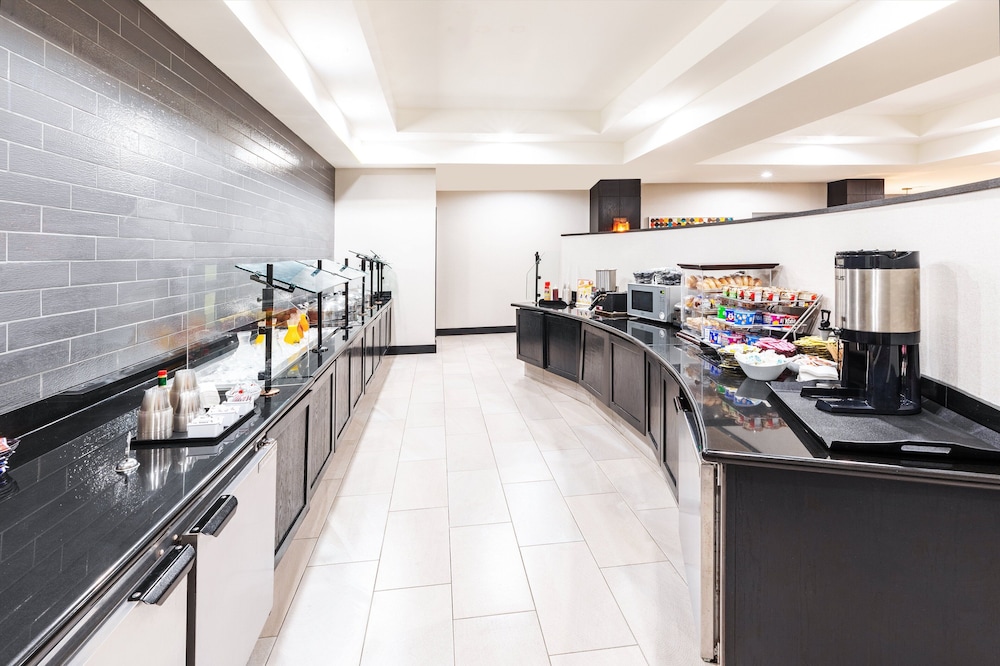 holiday inn stillwater university west by ihg