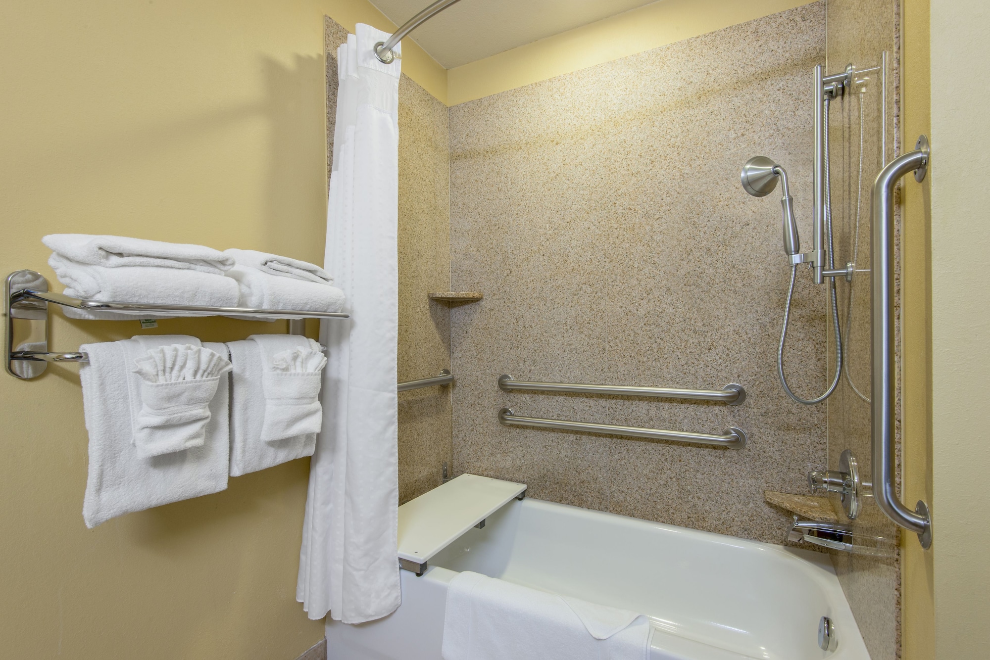 holiday inn express and suites enid hwy 412