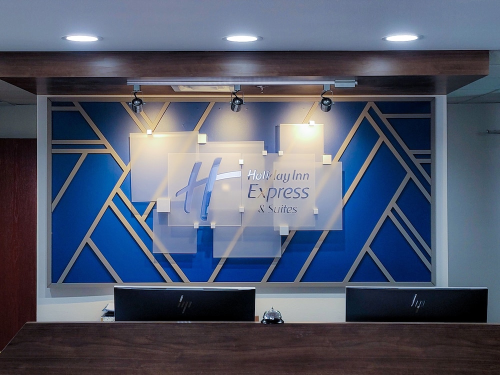 holiday inn express and suites enid hwy 412