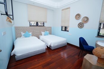 hazens east resort hotel