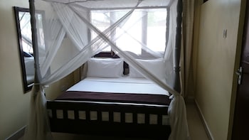 transit motel airport