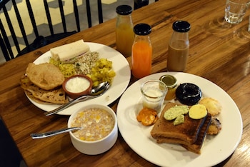 transit motel airport