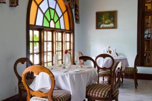 protea hotel by marriott dar es salaam courtyard