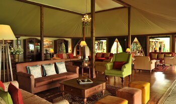 lake elmenteita serena camp