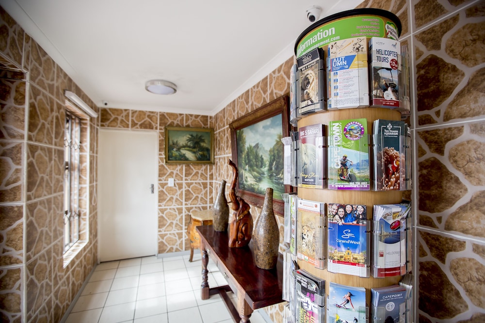 oria lodge summer greens