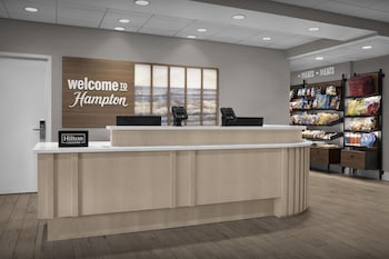 Hampton Inn & Suites Ocean City/Bayfront-Convention Center,Midtown>>Maryland,3 star