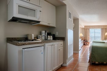 tidelands caribbean hotel and suites