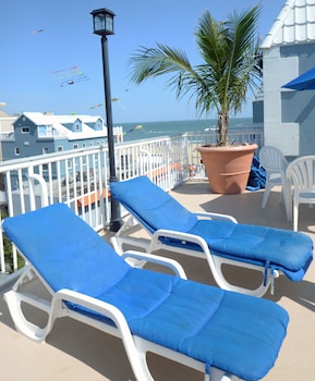 tidelands caribbean hotel and suites