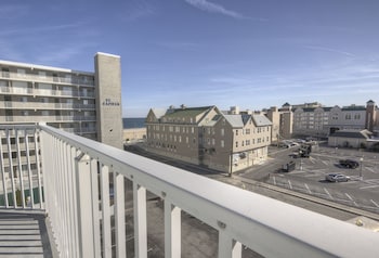 tidelands caribbean hotel and suites