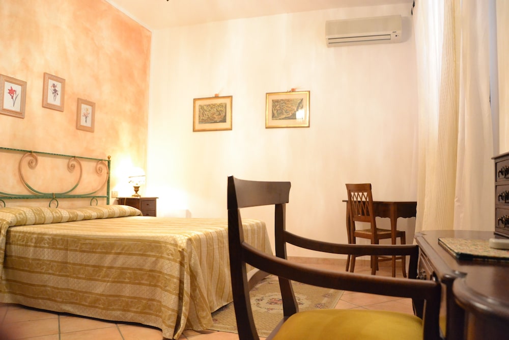 la loggia villa gloria adults only