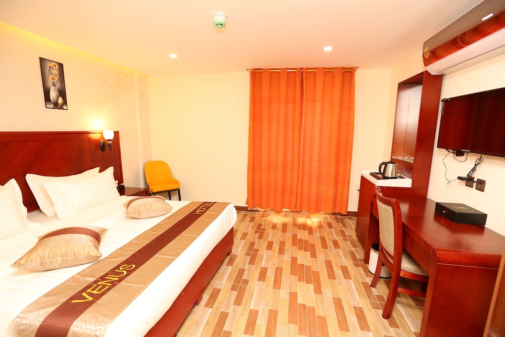 petra venus hotel