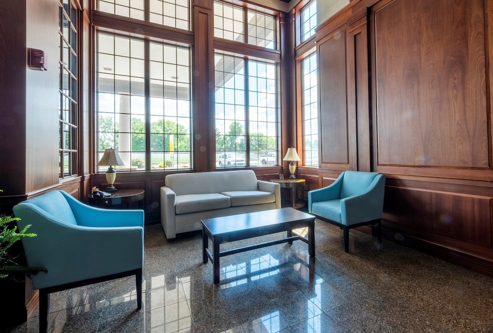 red roof inn and suites wilmington new castle