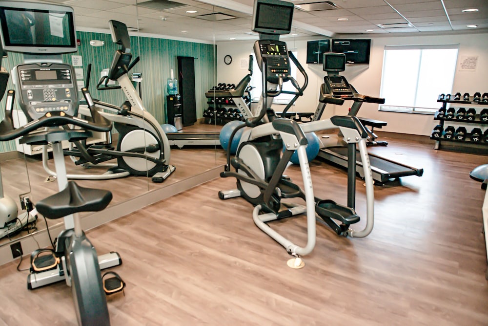 holiday inn express and suites winona by ihg