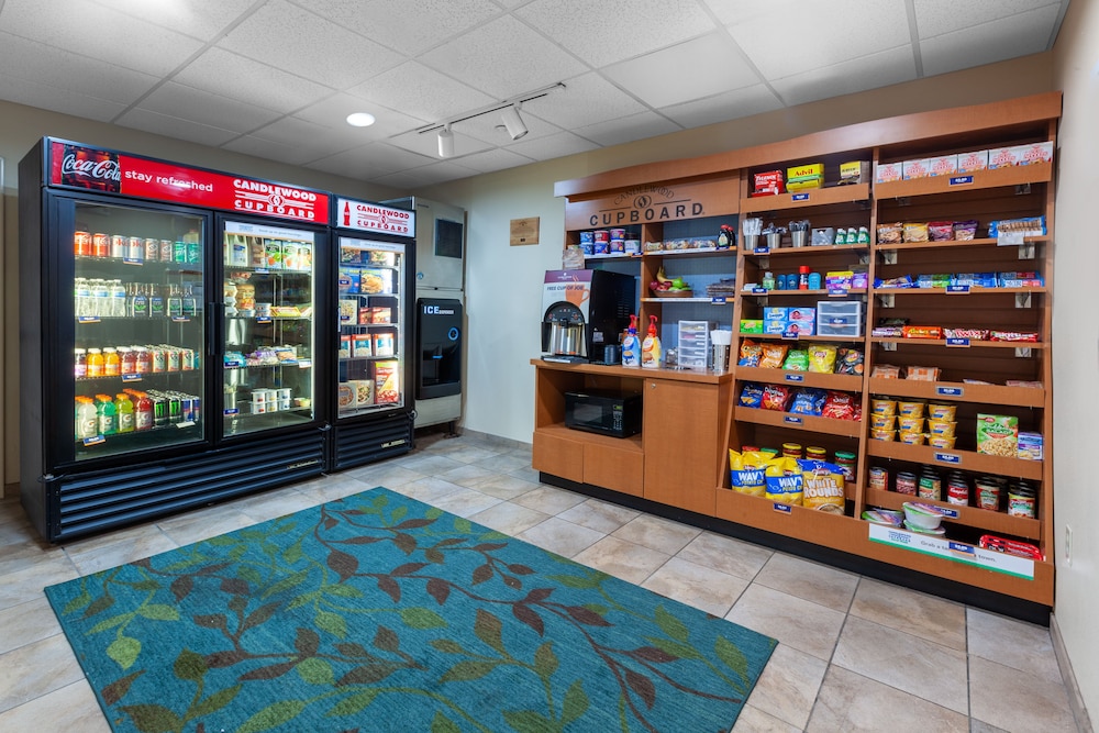 candlewood suites kalamazoo se by ihg