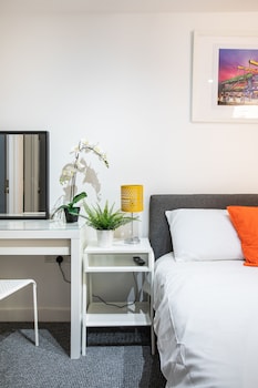 Malone Crescent Apartment,,0 star