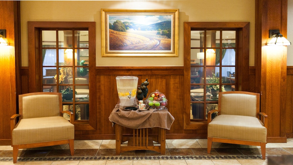 holiday inn express and suites turlock by ihg