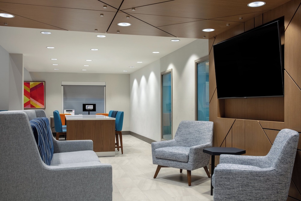 holiday inn express and suites turlock by ihg