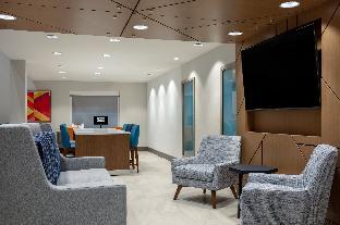 holiday inn express and suites turlock by ihg