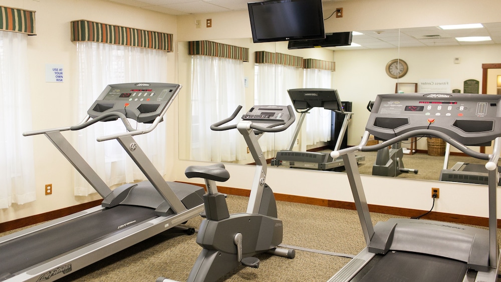 holiday inn express and suites turlock by ihg