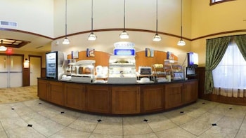 holiday inn express and suites turlock by ihg