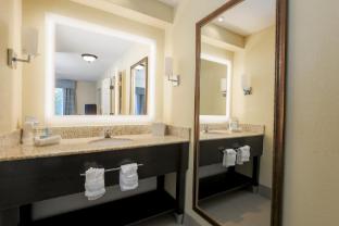 Homewood Suites By Hilton Nashville Airport,Nashville International Airport>>Nashville,3 star