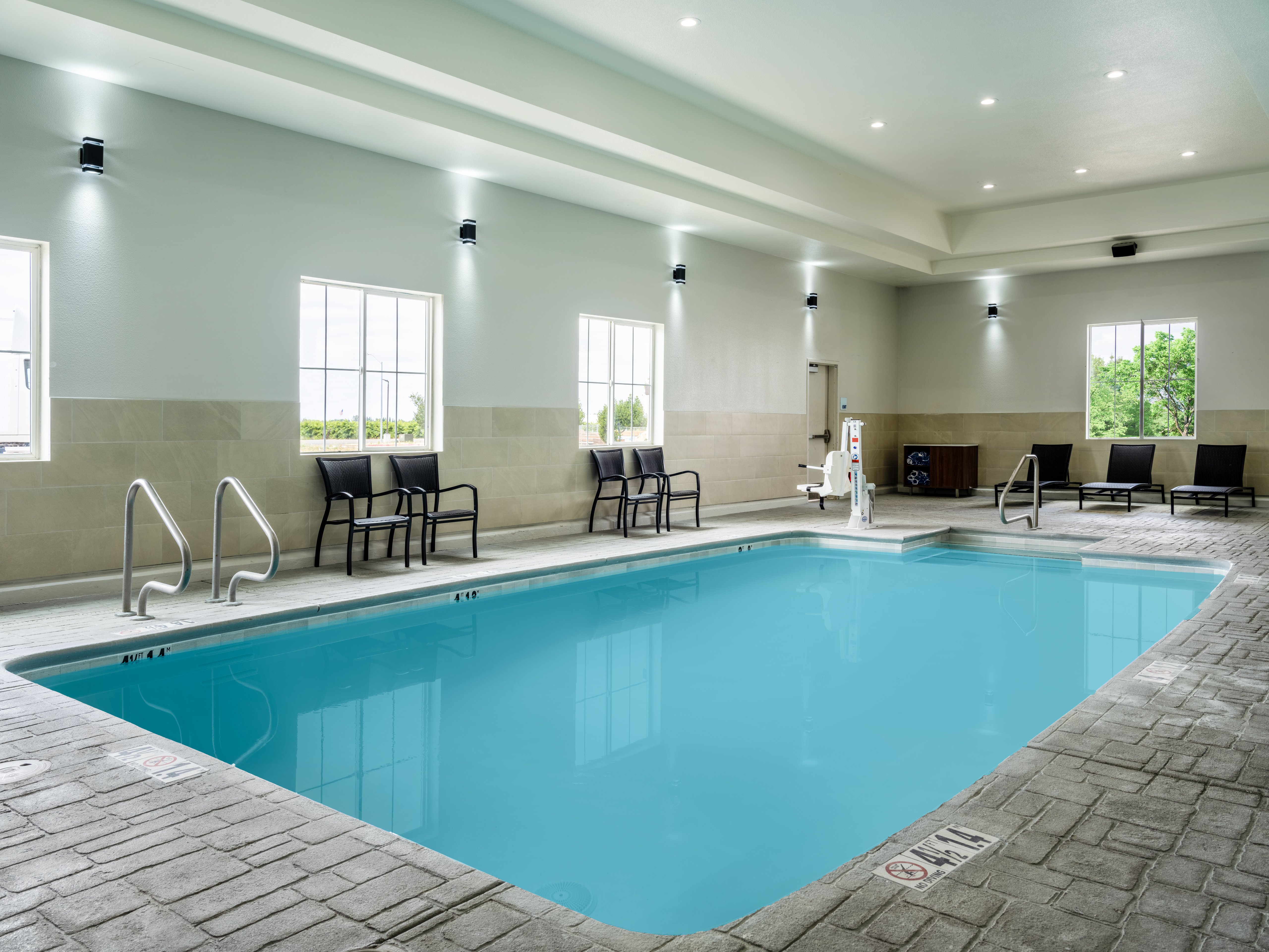 holiday inn express hotel and suites lodi by ihg