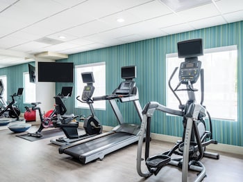 Holiday Inn Express Hotel & Suites Lodi By Ihg,California>>Acampo,3 star