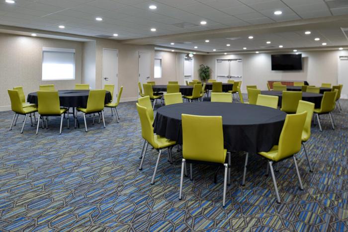 holiday inn express hotel and suites lodi by ihg
