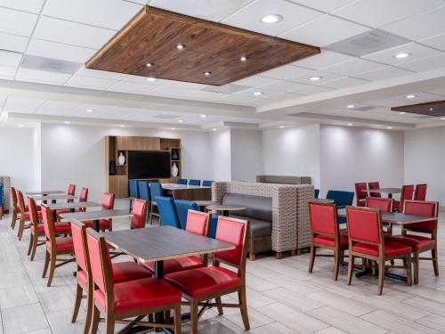 holiday inn express hotel and suites lodi by ihg